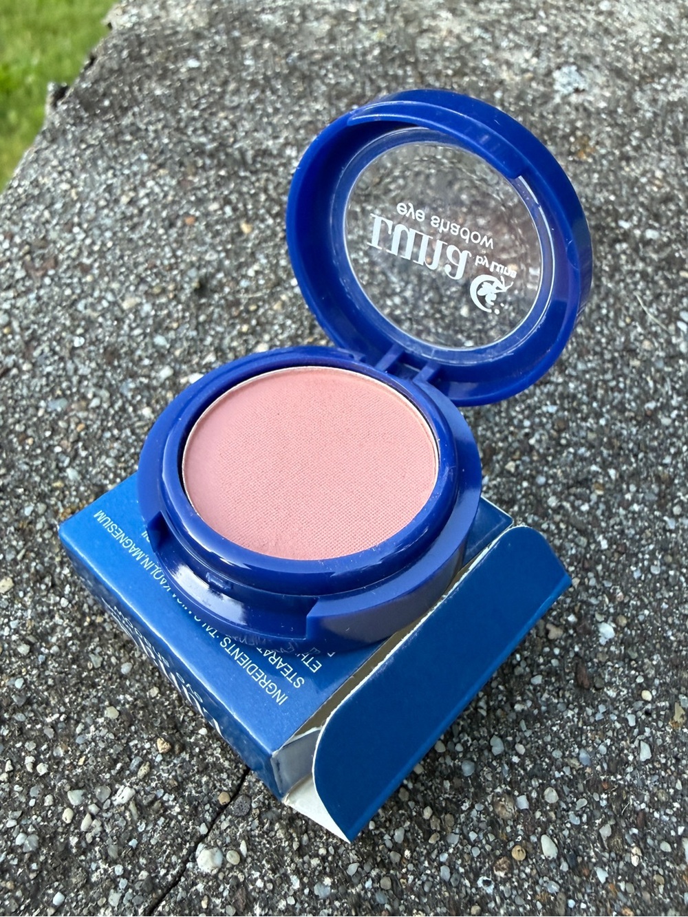 Luna Baked Eyeshadow, Nude Pink Tint,   “Jace”